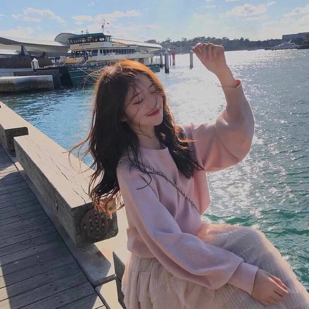 田间小路的花花公子